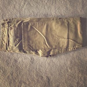 Men’s Tan colored cotton jean. Slim fit. 30/32